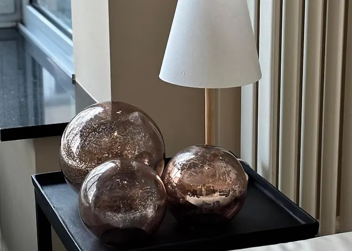 Spacious And Comfortable Apartment *